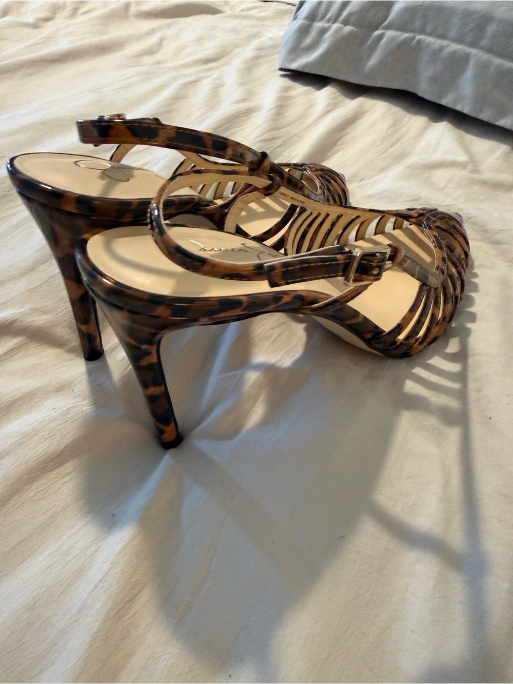 Jessica Simpson Leopard-Print Strappy Pointed Slingback Sandals - Brown & Black - Picture 2 of 4